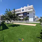 Chic 2 Bedroom With Comunal Pool Vm75