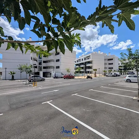 Chic 2 Bedroom With Comunal Pool Vm75 *